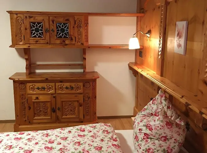 Fuchsbau アパート ノイシュティフト・イム・シュトゥーバイタール